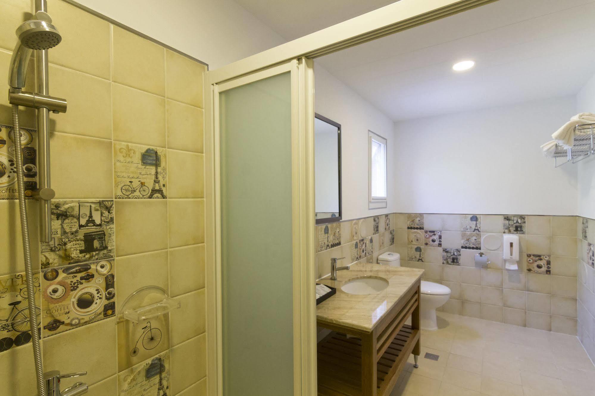 Ferienwohnung Kenting Hemingway Exterior foto